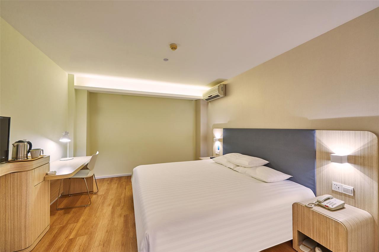 Hotel Hanting Liuzhou Road 2*